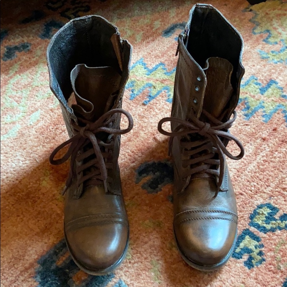 Steven Madden Boots